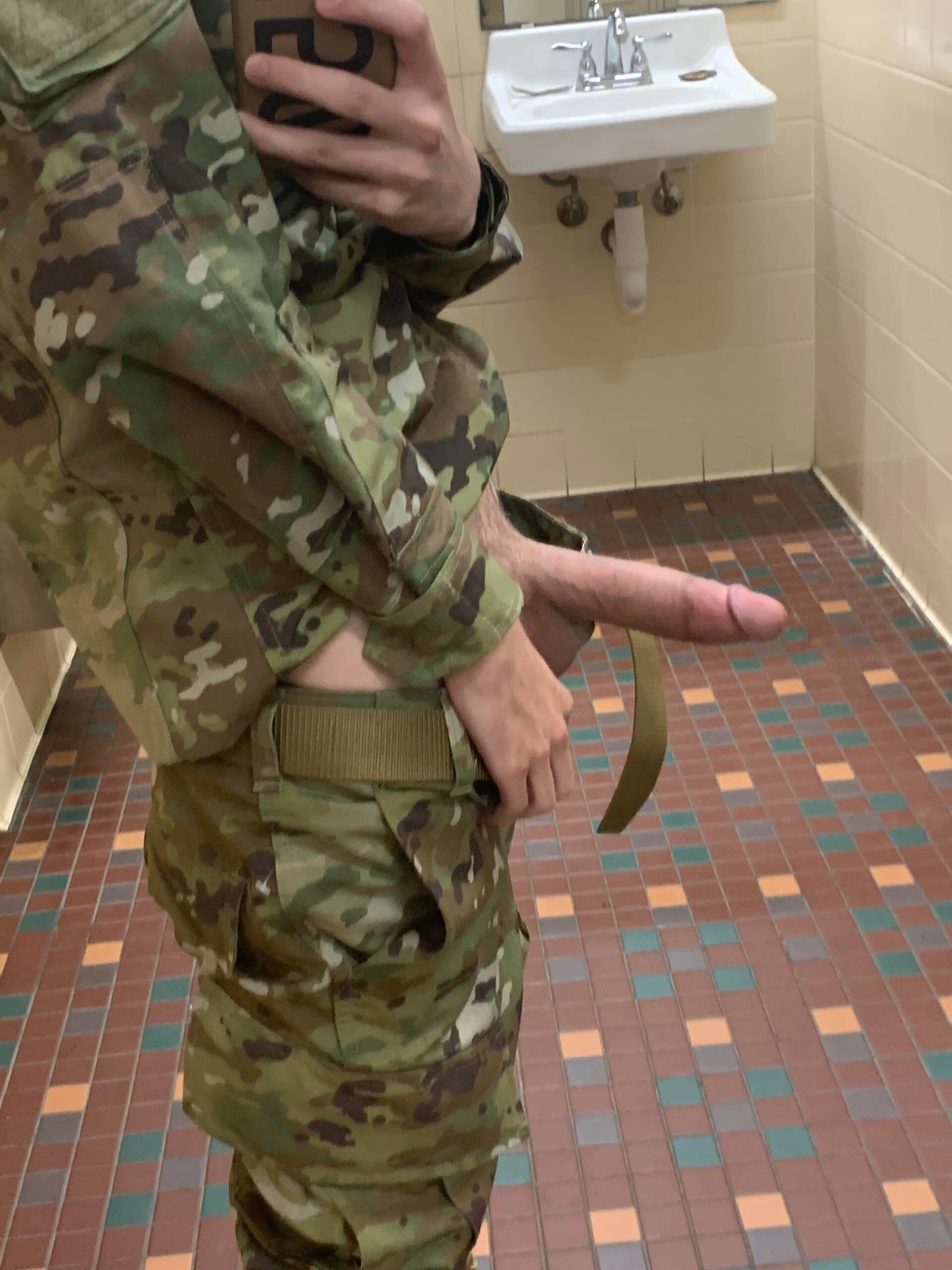 Army boy showing big cock - Big Cock Boys